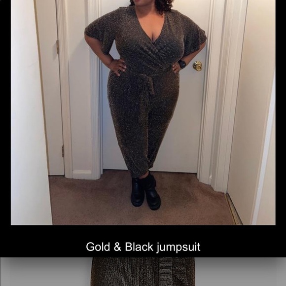 Torrid plus 4 SURPLICE JUMPSUIT - GLITTER GOLD - Picture 7 of 10